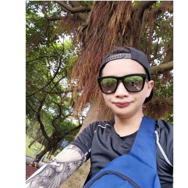 湖北35岁单身帅哥真诚找对象-泸州征婚相亲网