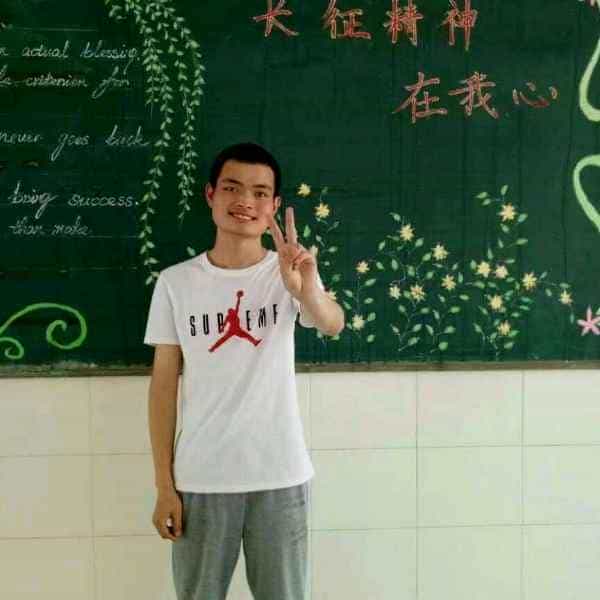 25岁岁安徽单身帅哥 - 泸州吉缘网