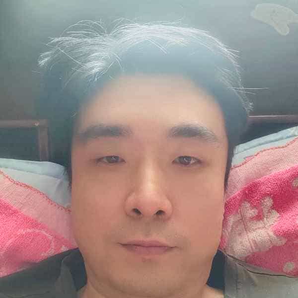 43岁岁河南单身帅哥 - 泸州吉缘网