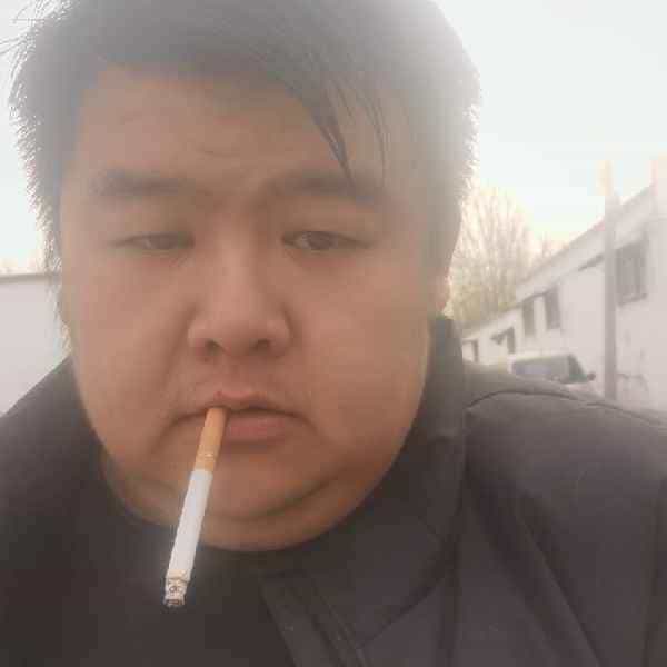 35岁岁山东单身帅哥 - 泸州吉缘网