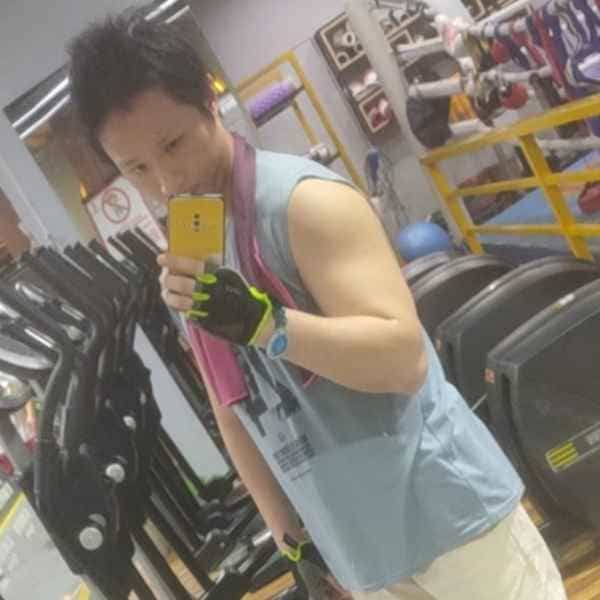 37岁岁广东单身帅哥 - 泸州吉缘网