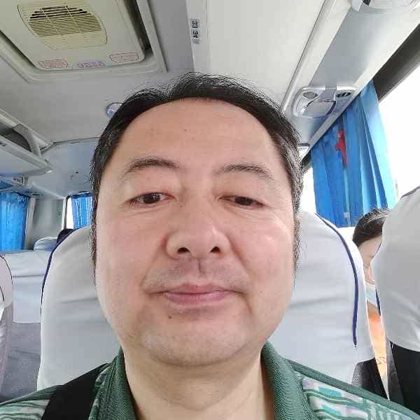 52岁岁辽宁单身帅哥 - 泸州吉缘网
