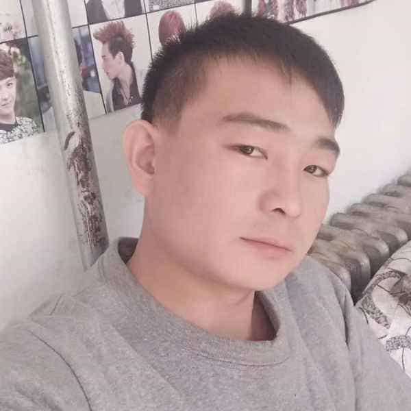 33岁岁河北单身帅哥 - 泸州吉缘网