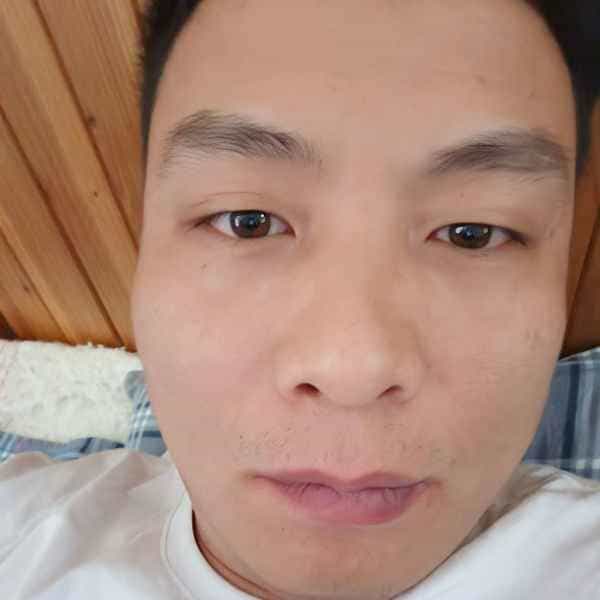 41岁岁广西单身帅哥 - 泸州吉缘网