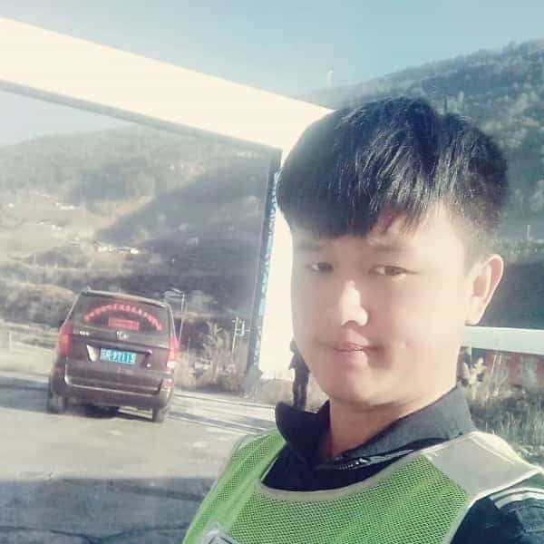 29岁岁云南单身帅哥 - 泸州吉缘网