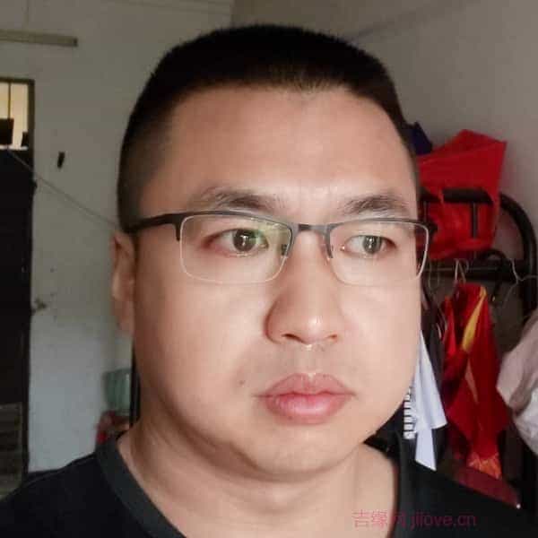 38岁岁湖南单身帅哥 - 泸州吉缘网